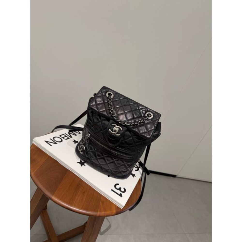 Chanel Women Pre-Loved Bag Very Good Condition